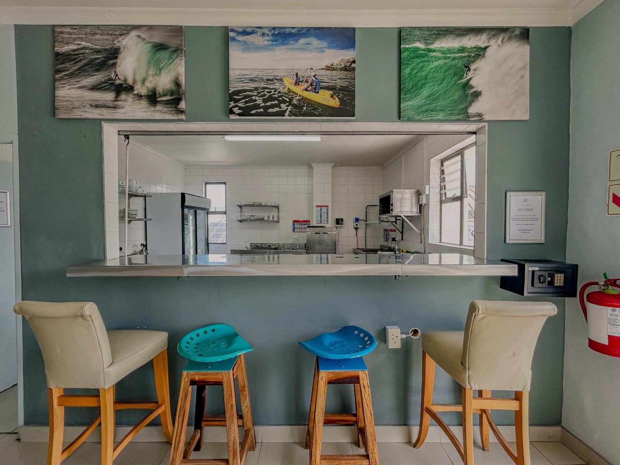 Zzzone Boutique Hostel 허머너스 외부 사진
